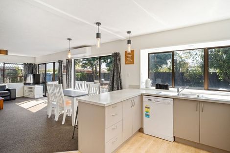 Photo of property in 54 Rookwood Avenue, New Brighton, Christchurch, 8083
