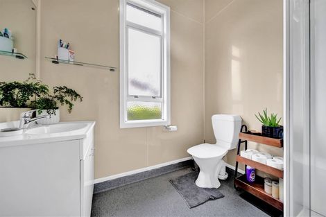 Photo of property in 22 Pembroke Road, Stratford, 4332