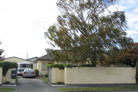 Photo of property in 2/84 Racecourse Road, Sockburn, Christchurch, 8042