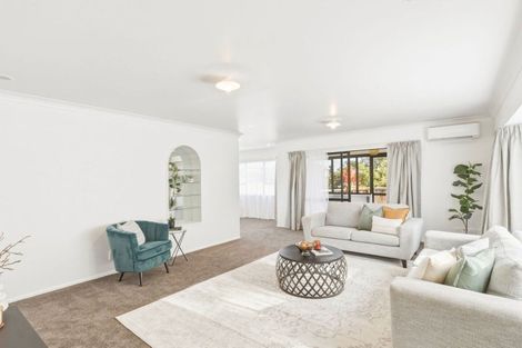 Photo of property in 33 Kent Road, Saint Johns Hill, Whanganui, 4501