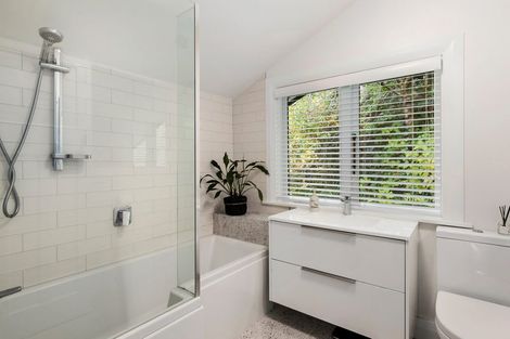 Photo of property in 37 Oban Street, Wadestown, Wellington, 6012