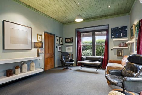 Photo of property in 2 Brittan Terrace, Lyttelton, 8082