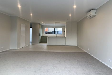 Photo of property in 21 Ringa Matau Road, Hobsonville, Auckland, 0616