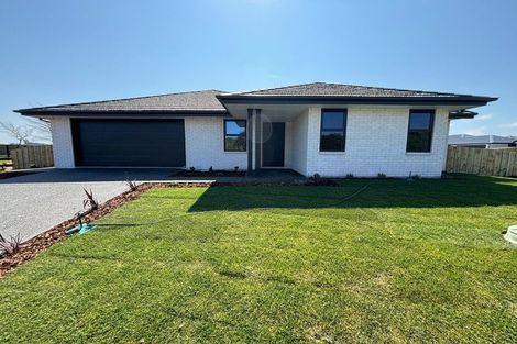 Photo of property in 13 Comer Street, Halswell, Christchurch, 8025