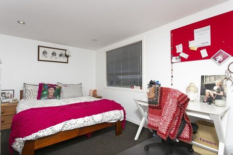 Photo of property in 58 Kopiko Road, Titirangi, Auckland, 0604