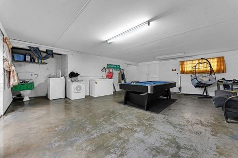 Photo of property in 81 Kayes Road, Pukekohe, 2120