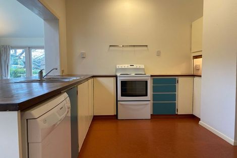 Photo of property in 71 Homebush Road, Khandallah, Wellington, 6035