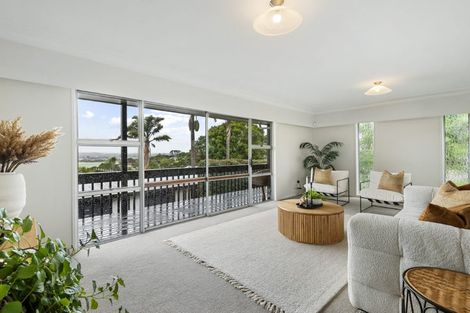 Photo of property in 4 Sispara Place, Beach Haven, Auckland, 0626