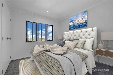 Photo of property in 25c Leaver Place, Weymouth, Auckland, 2103