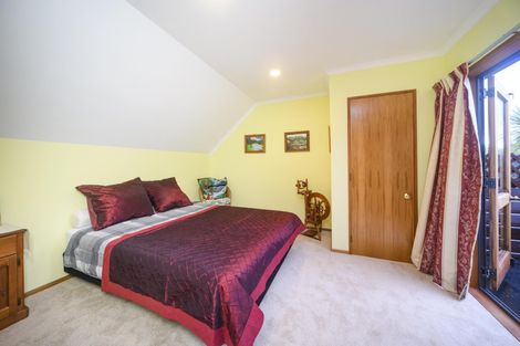 Photo of property in 27 Collingwood Street, Hokowhitu, Palmerston North, 4410
