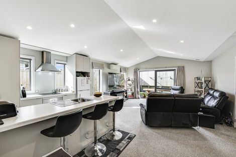 Photo of property in 131 Forest Lake Road, Forest Lake, Hamilton, 3200
