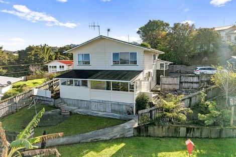 Photo of property in 10 Memorial Drive, Parahaki, Whangarei, 0112