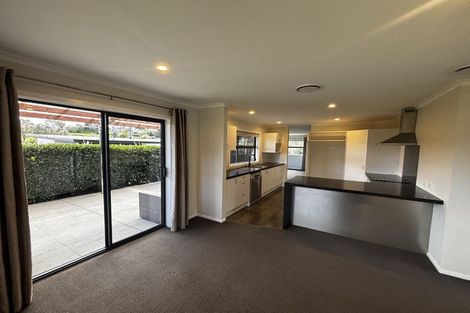 Photo of property in 12a Junction Street, Welbourn, New Plymouth, 4310