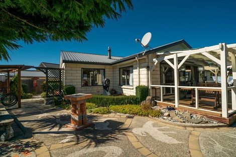 Photo of property in 8 Meadowstone Drive, Wanaka, 9305