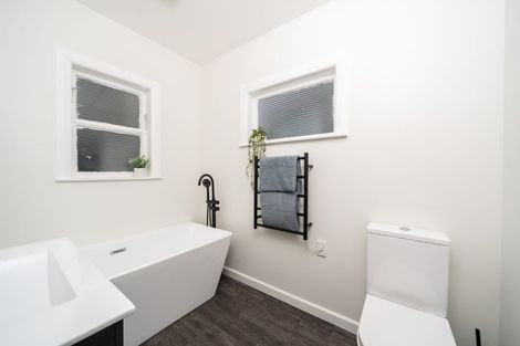 Photo of property in 53 Handyside Street, Tawa, Wellington, 5028