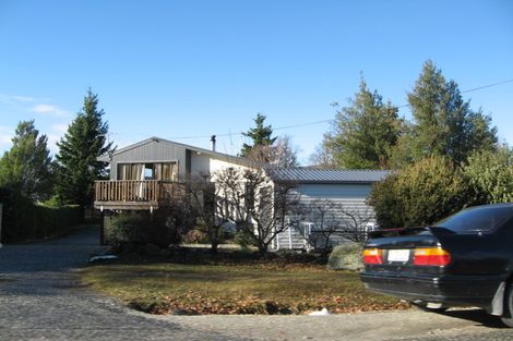Photo of property in 25 Totara Terrace, Wanaka, 9305