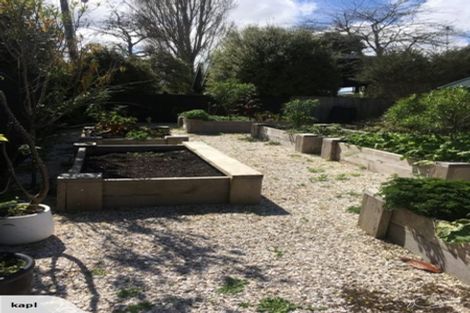 Photo of property in 163b Colwill Road, Massey, Auckland, 0614