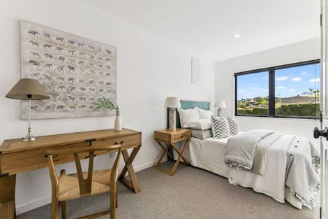 Photo of property in 7 Markham Place, Bucklands Beach, Auckland, 2012