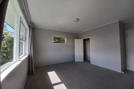 Photo of property in 1/28 Fairclough Road, Beach Haven, Auckland, 0626