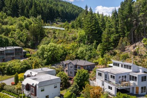 Photo of property in 12b Windsor Place, Queenstown, 9300
