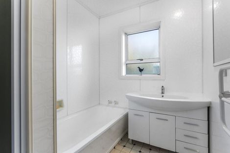 Photo of property in 4 Trafford Street, Harewood, Christchurch, 8051