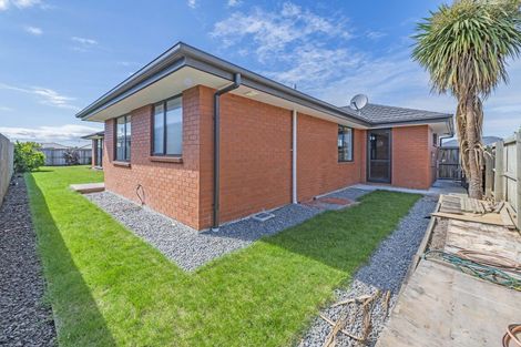 Photo of property in 17 Exeter Lane, Rolleston, 7614