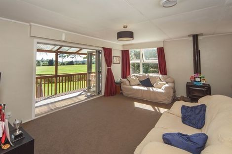 Photo of property in 41 Taipari Road, Te Atatu Peninsula, Auckland, 0610