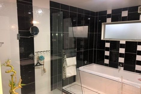 Photo of property in 74 Fitzwilliam Drive, Torbay, Auckland, 0630