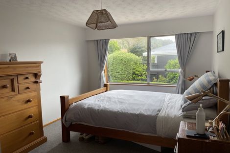Photo of property in 4 Whitfield Street, Sumner, Christchurch, 8081