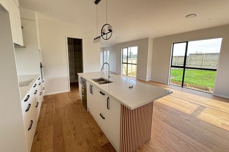 Photo of property in 1 Wagyu Lane, Karaka, 2580