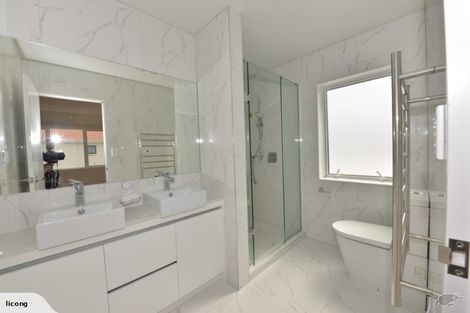 Photo of property in 14 Orchard Terrace, Riverhead, 0820