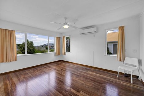 Photo of property in 44 Celia Street, Stratford, 4332