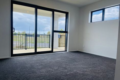 Photo of property in 1 Awhi Way, Karaka, 2578