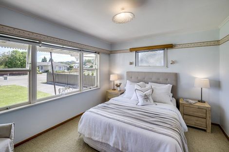 Photo of property in 42 King Street, Taradale, Napier, 4112