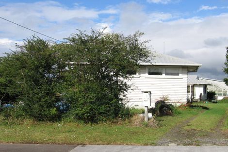 Photo of property in 38 Barrys Road, Glendene, Auckland, 0602