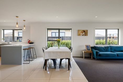 Photo of property in 3 Teatree Close, Huntington, Hamilton, 3210