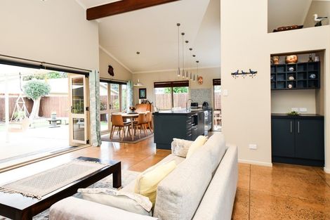 Photo of property in 19 Strathmore Drive, Rototuna, Hamilton, 3210