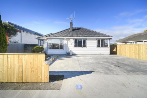 Photo of property in 928 Tremaine Avenue, Roslyn, Palmerston North, 4414
