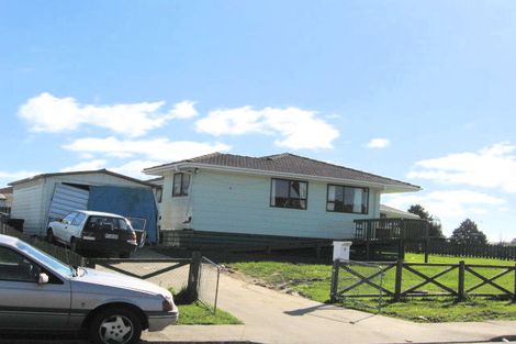 Photo of property in 1/11 Jack Farrell Place, Papakura, 2110