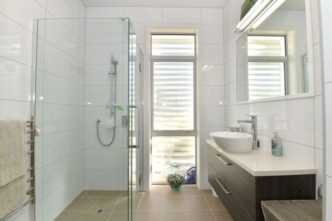 Photo of property in 54 Landmark Terrace, Orewa, 0931