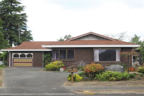 Photo of property in 16 Conrad Place, Leamington, Cambridge, 3432