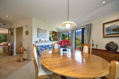 Photo of property in 16 Panners Way, Queenstown, 9300