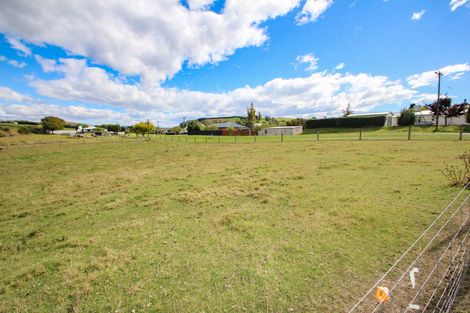 Photo of property in 1 Main Street, Weston, Oamaru, 9401