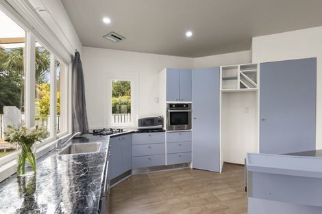 Photo of property in 3 Queen Street, Coalgate, 7673