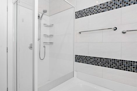 Photo of property in 38 Udys Road, Pakuranga, Auckland, 2010