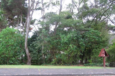 Photo of property in 4 Inaka Place, Titirangi, Auckland, 0604
