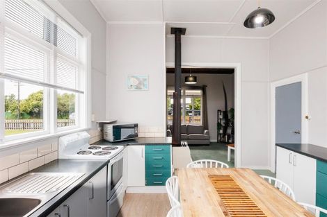 Photo of property in 10 Rira Street, Marton, 4710