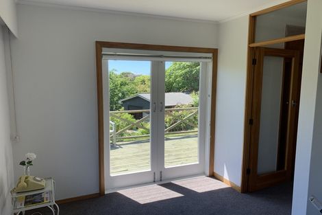 Photo of property in 10 Toenga Road, Pukerua Bay, 5026