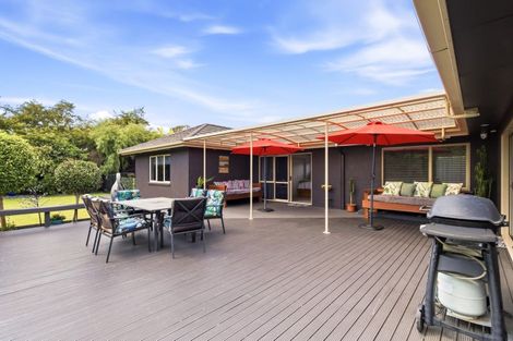 Photo of property in 11 Carpentras Way, Nukuhau, Taupo, 3330