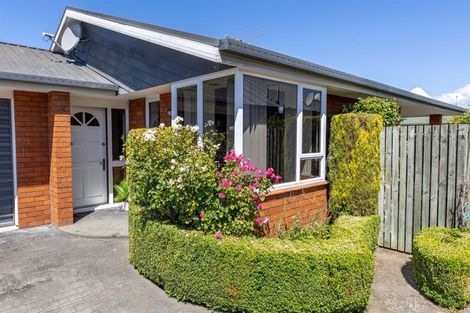 Photo of property in 11 Rossiter Avenue, Redwood, Christchurch, 8051